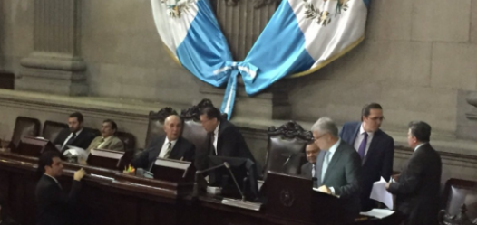 directiva- UNE - FCN- congreso-2016-guatevision