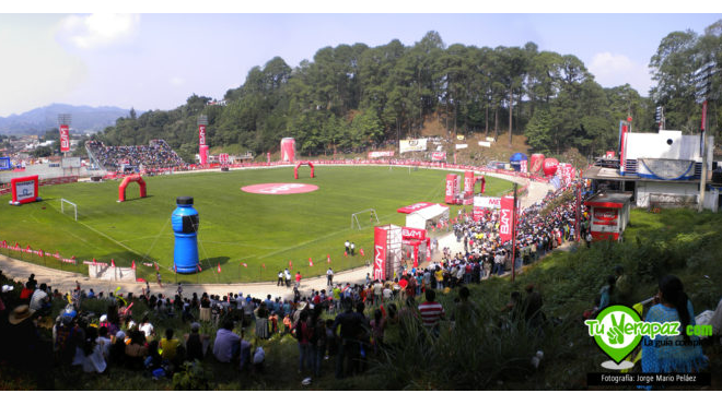 Municipalidad de Cobán recibió Q100 mil por gimnasio que sigue sin concretarse