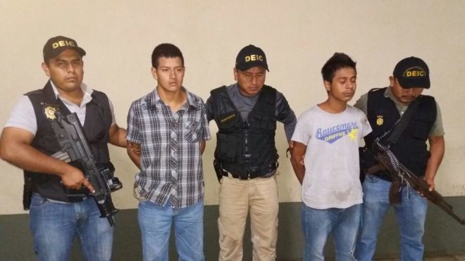hombres capturados muerte niña