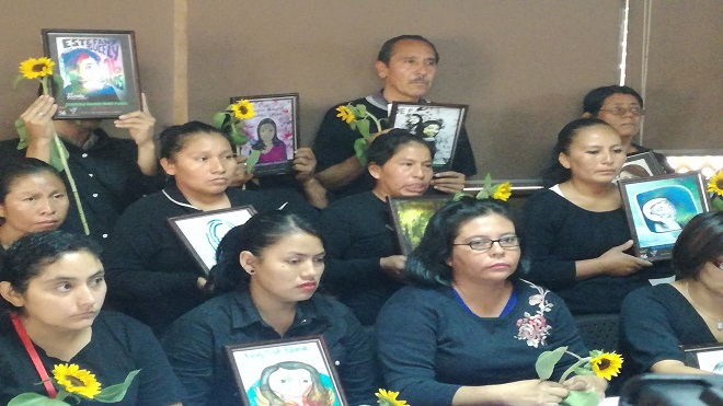 “Nos duelen 56” familiares siguen clamando justicia