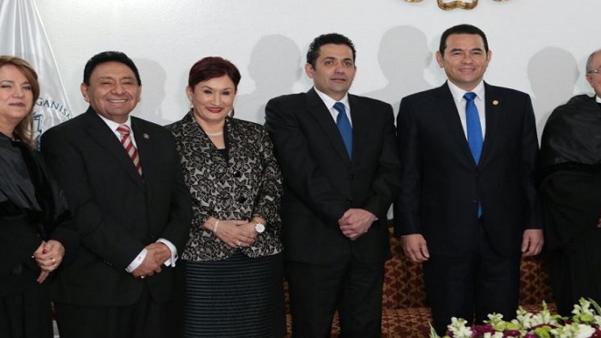 Reencuentro Thelma Aldana y Jimmy Morales