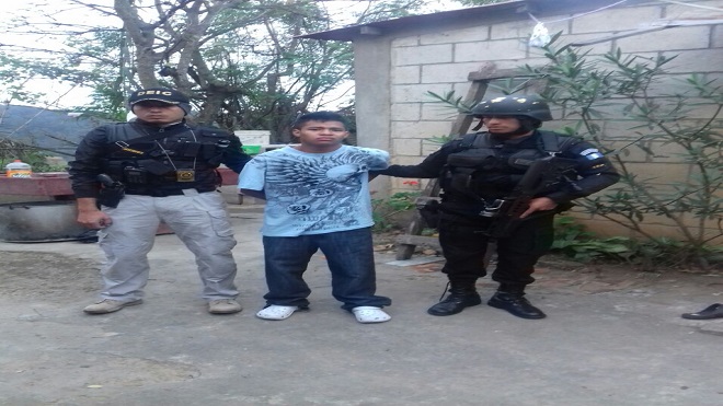 Capturan a extorsionistas