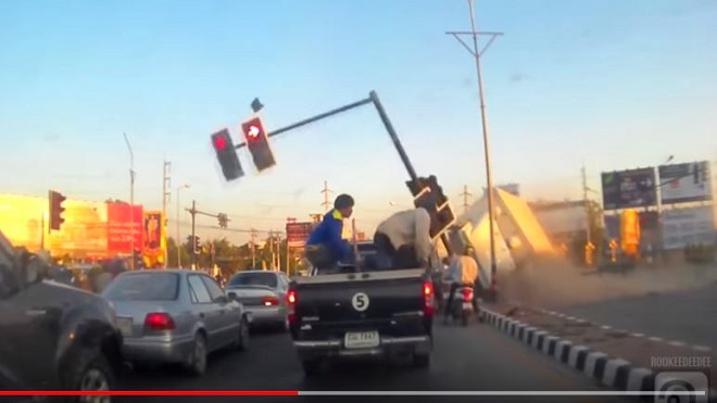 motorista se salva de morir
