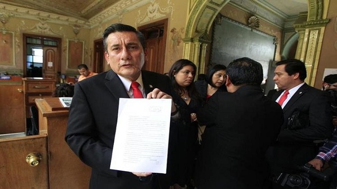 Diputado Roberto Villate