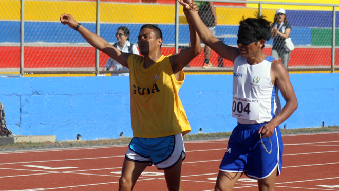 Paracentroamericanos-Guatemala-Oscar-Raxon