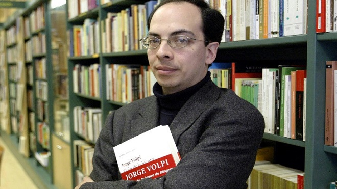 Mexicano Jorge Volpi gana premio Alfaguara con "una novela criminal"
