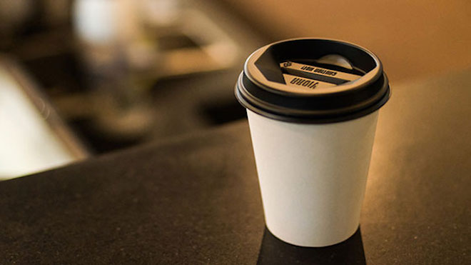 Vea qué país le declara la guerra a los vasos de café desechables