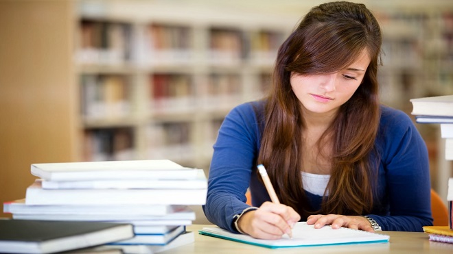 Estudiar más nos hace envejecer más despacio