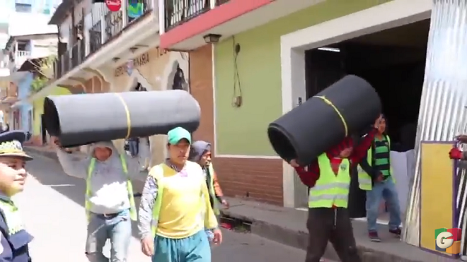 Decomisan mercadería en Chichicastenango, Quiché