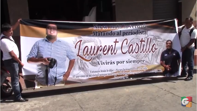 Con lágrimas, familiares dan el último adiós a periodista asesinado en Suchitepéquez