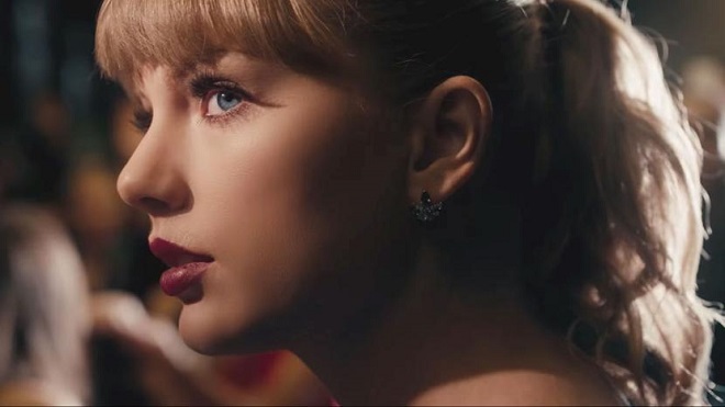 Taylor Swift lanzó video de "Delicate" y es acusada de plagio