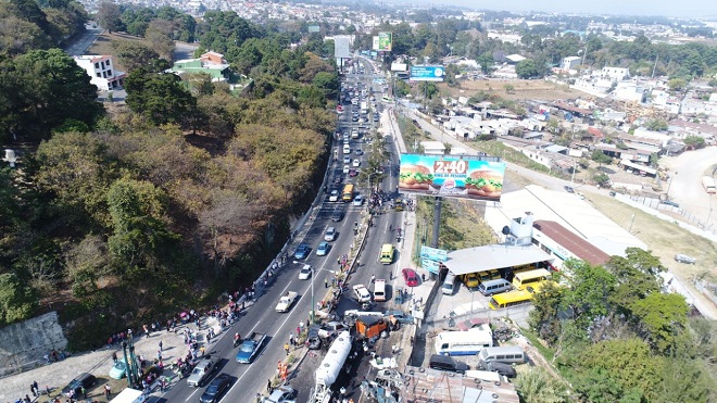 Tráfico en mixco