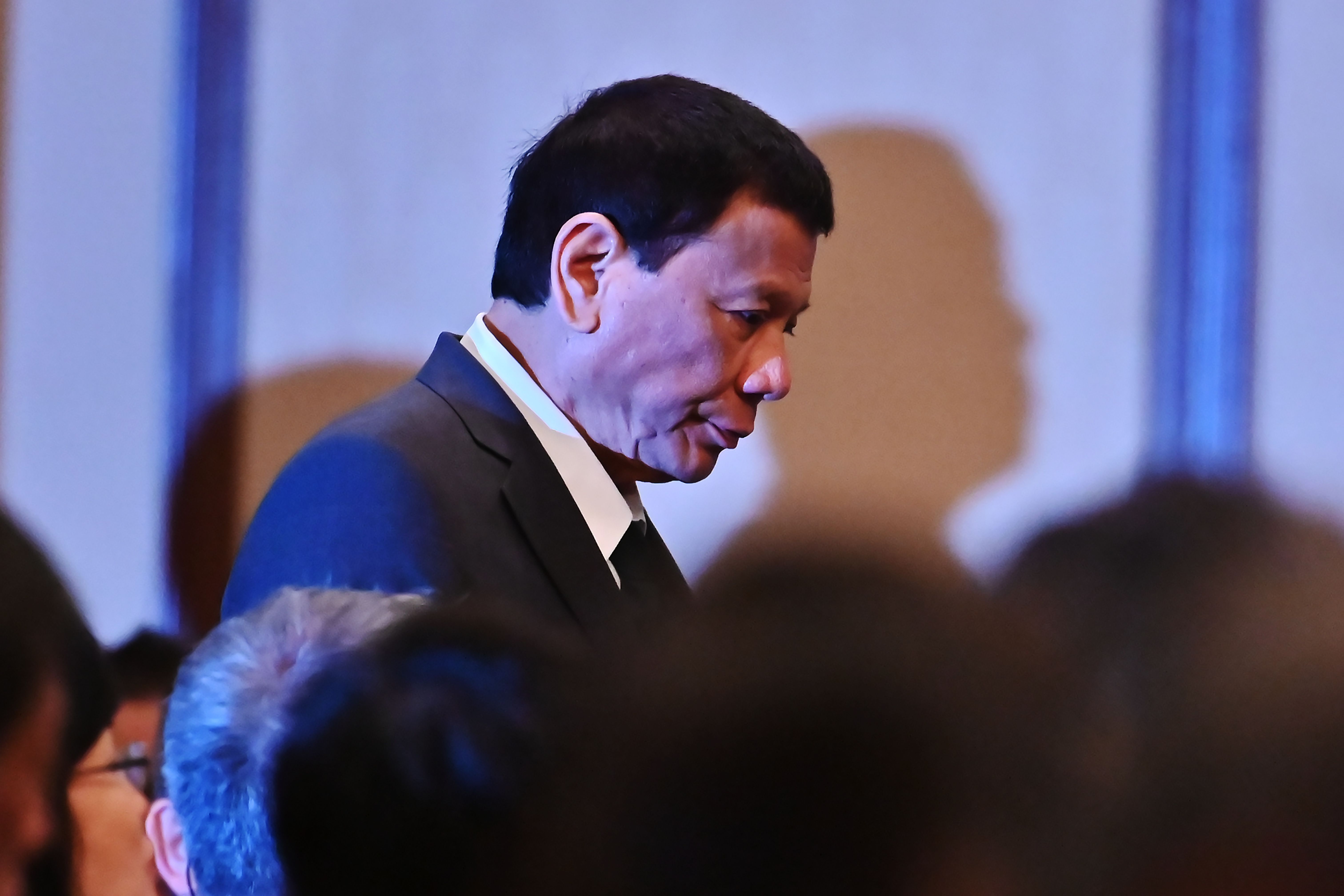 Presidente de Filipinas ordena matar a los que violen la cuarentena por covid-19