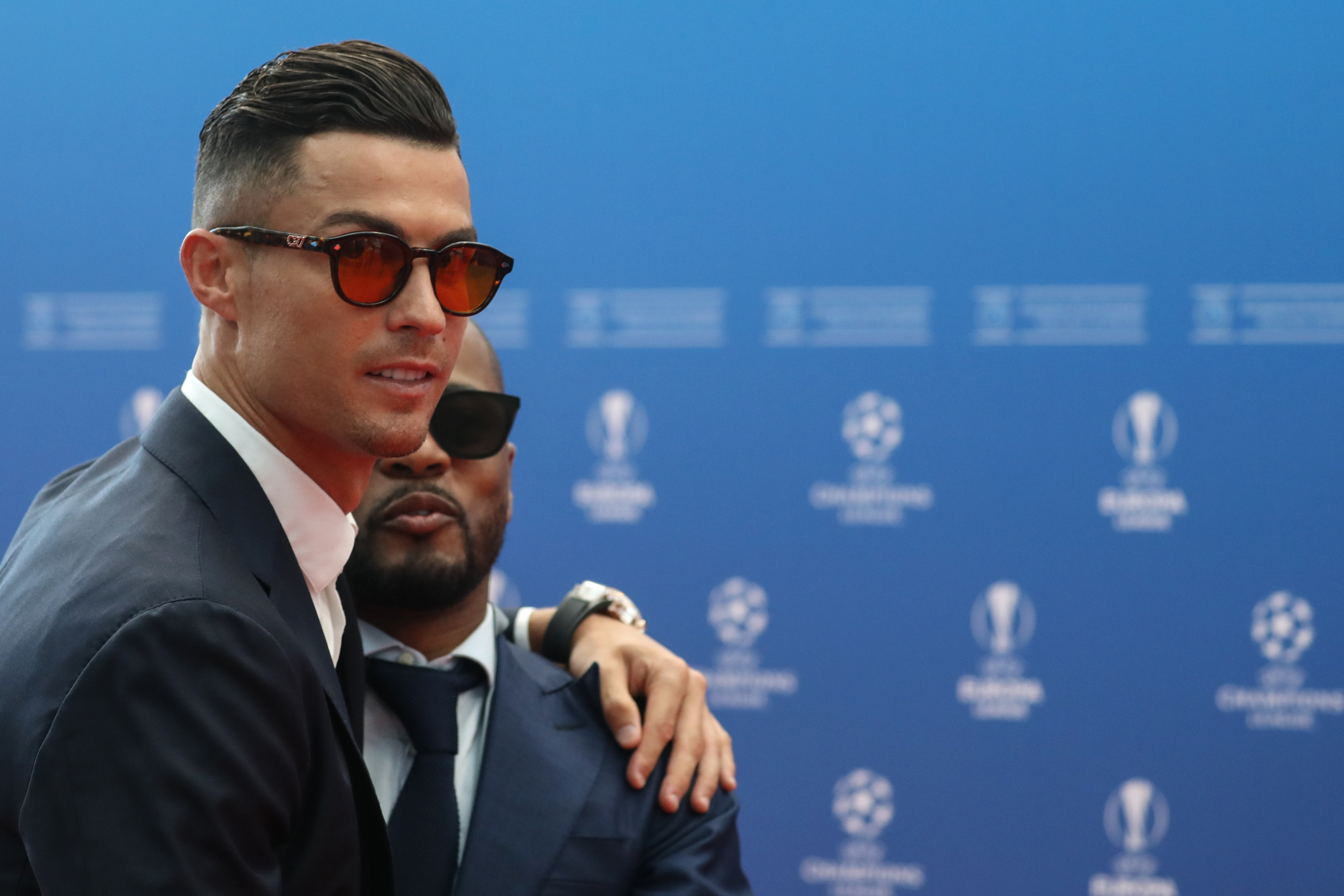 Cristiano Ronaldo vuelve a dar positivo a coronavirus y no jugará contra el Barcelona en la Champions