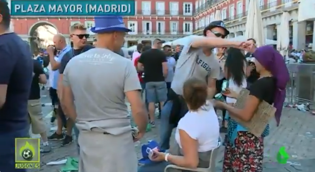 Hooligans del Brujas denigraron a varias mendigas en Madrid, el club anuncia que los expulsará