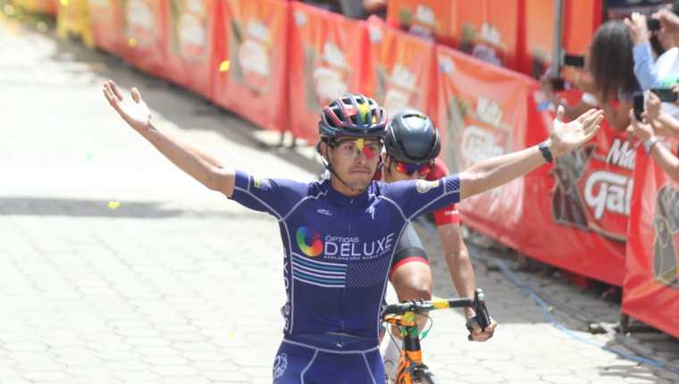 Julio Padilla gana la etapa en Chimaltenango y Manuel Rodas es el virtual campeón
