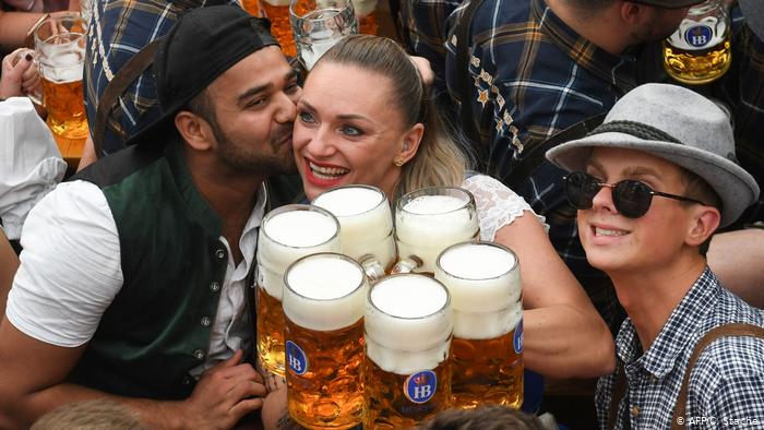 Oktoberfest: el lado oscuro de la famosa fiesta
