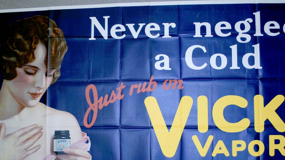Vicks VapoRub: la fascinante historia del “ungüento mágico” que lleva más de un siglo en el mercado