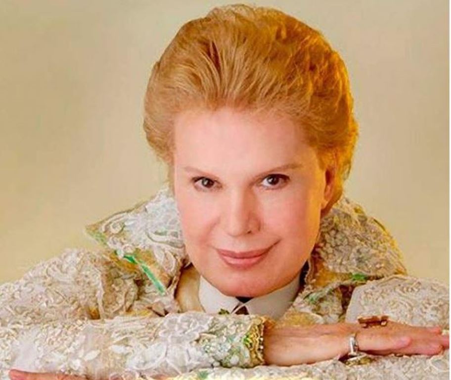 Netflix lanza tráiler con “mucho, mucho amor” por documental sobre Walter Mercado