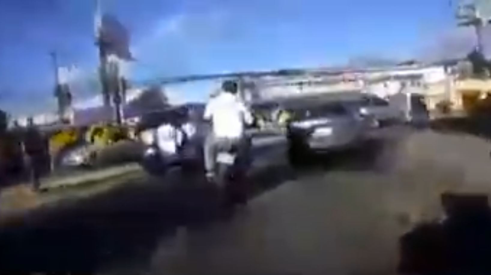 Video de persecución policial cuando motoladrones chocan y fueron capturados en Villa Nueva