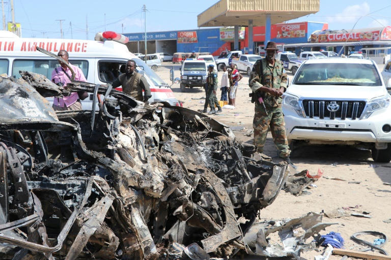 76 muertos y decenas de heridos deja “coche bomba” en Somalia
