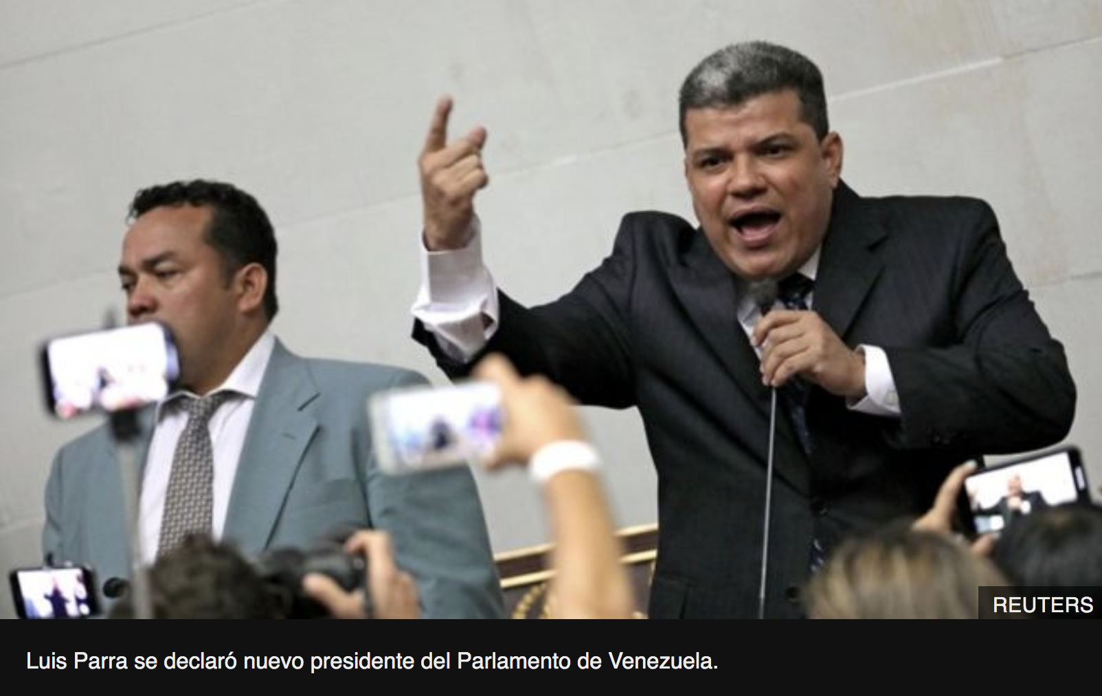 Asamblea Nacional de Venezuela: chavismo y disidentes de la oposición eligen como presidente a Luis Parra, un rival de Juan Guaidó en una accidentada jornada
