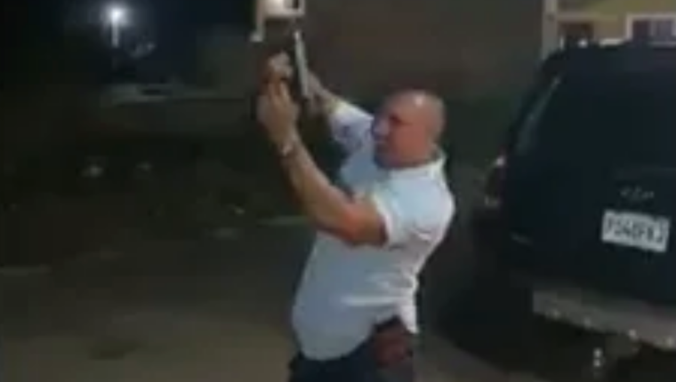 Militar que dispara al aire en video evade captura del MP y se presentó al Ejército