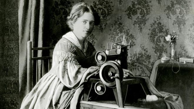 La revolución accidental que provocó la máquina de coser Singer