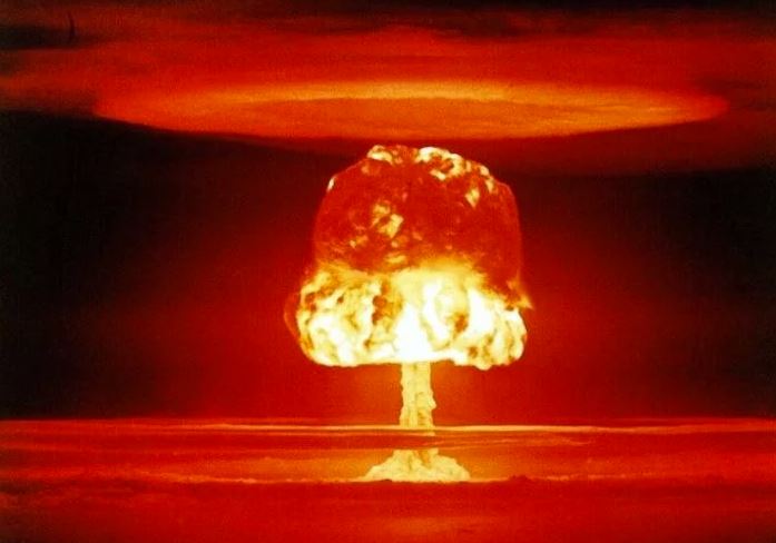Las 10 supuestas profecías de Nostradamus y Baba Vanga para el 2020 que atemorizan al mundo