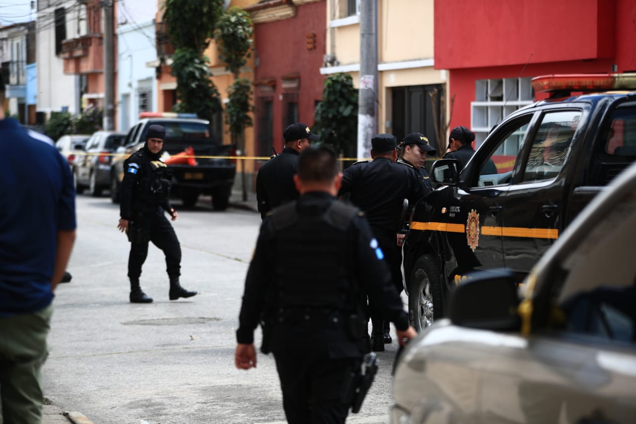 Coronavirus: IGSS reporta 113 casos de agentes de PNC y 40 policías de tránsito que esperan resultado