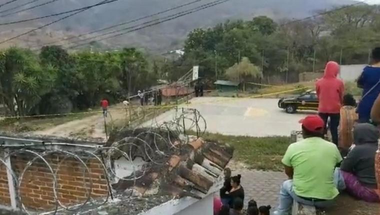 Qué se sabe sobre la familia de escasos recursos que fue ultimada y su casa incendiada
