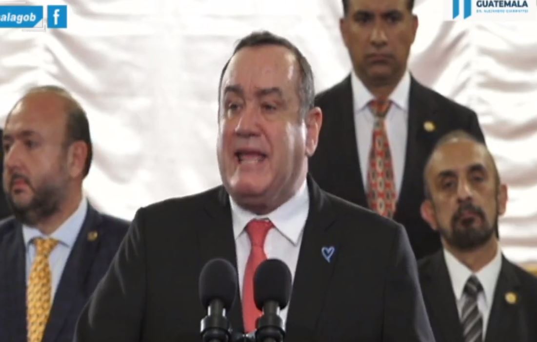 Por estas razones Alejandro Giammattei sanciona la ley de ONG