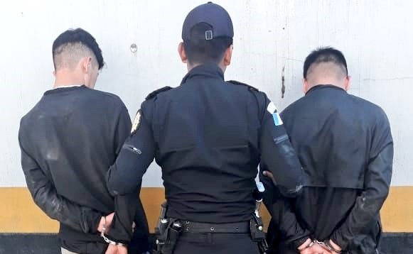 Pandilleros irrumpen en escuela y agreden a maestros en Ciudad Peronia