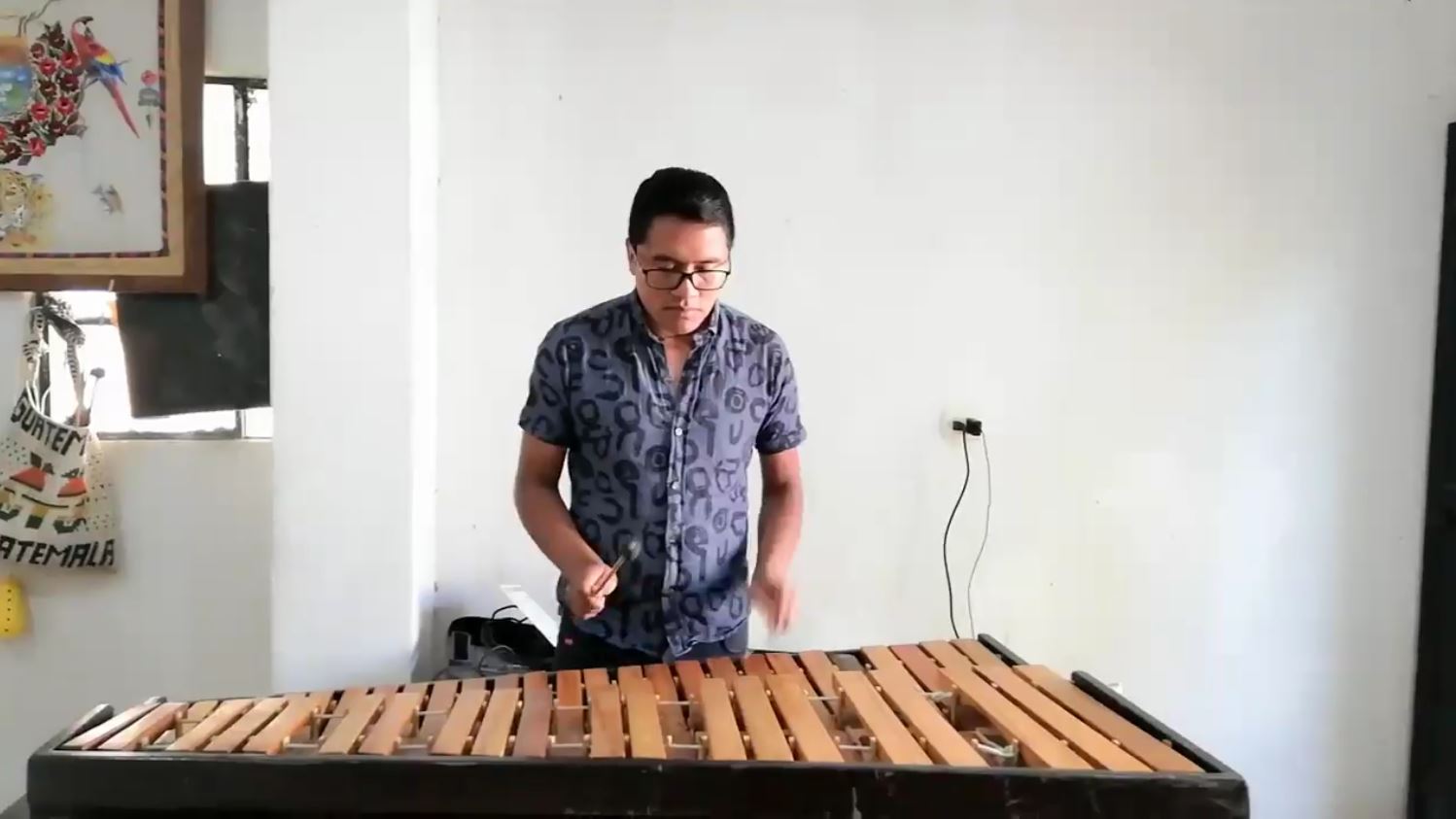 Sweet Child O’ Mine de Guns N’ Roses en versión marimba sorprende en redes