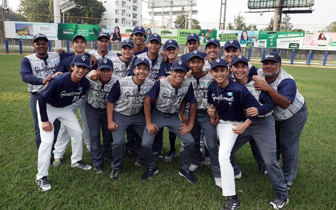 ¡Histórico! Guatemala está en ronda final de Mundial Sub-18 de Softbol al vencer a México