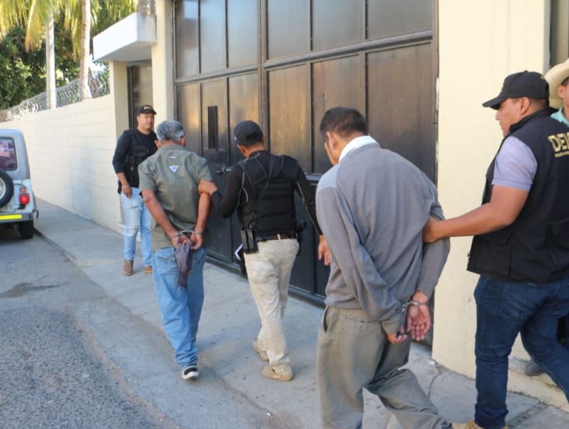 Autoridades señalan a capturados de haber ultimado y quemado a mujer en Esquipulas