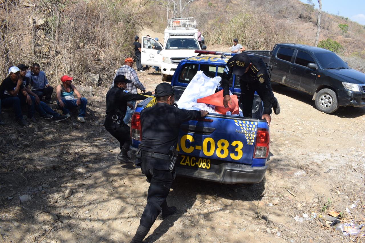 Tres hombres, entre ellos 2 hermanos, mueren baleados en Huité