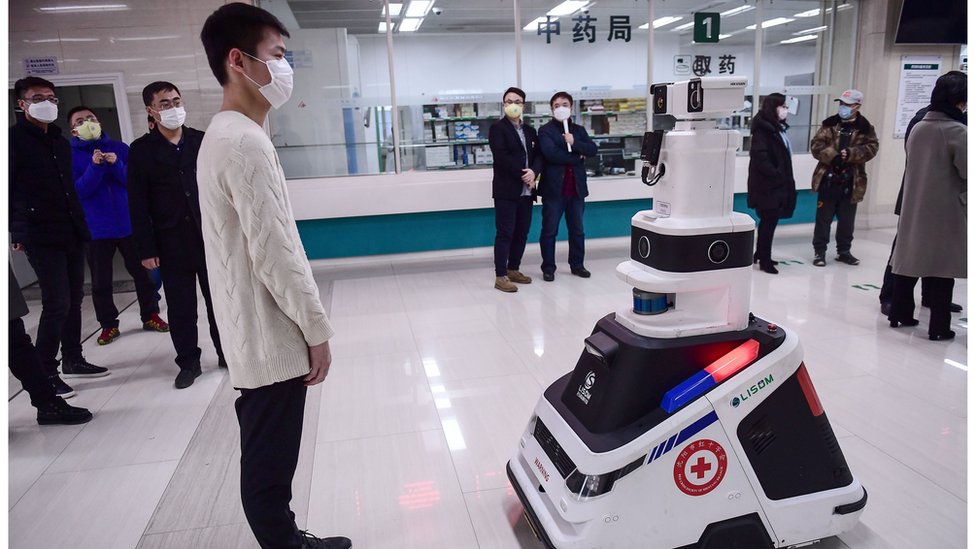 Coronavirus: las innovadoras tecnologías que está ayudando a combatir el covid-19 en China (y las preocupaciones que plantea)