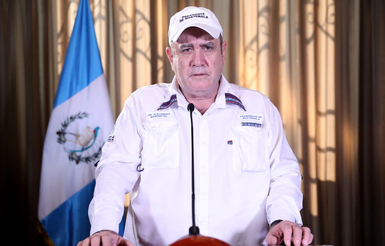 Aumentan a 126 casos por coronavirus en Guatemala