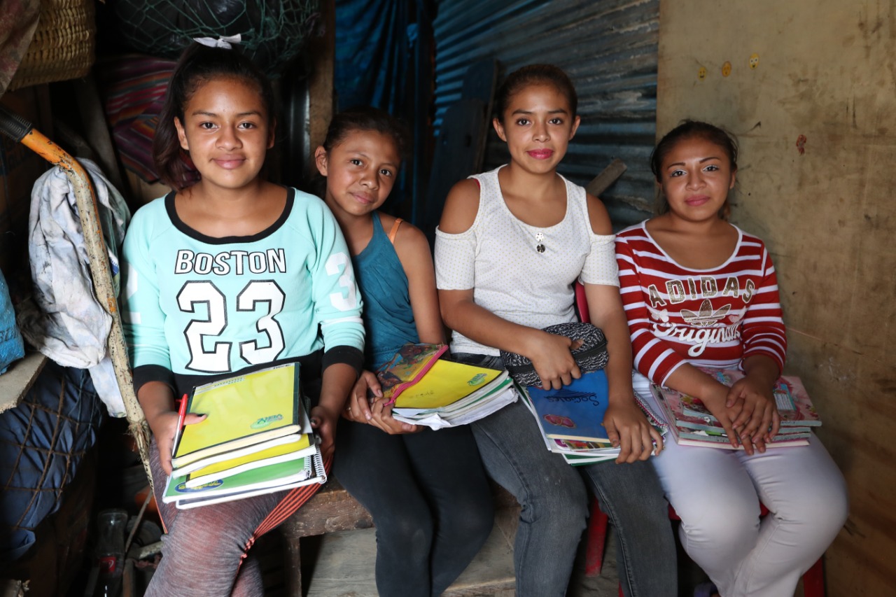Coronavirus: No tener internet bloquea educación de jovencitas en zona 21
