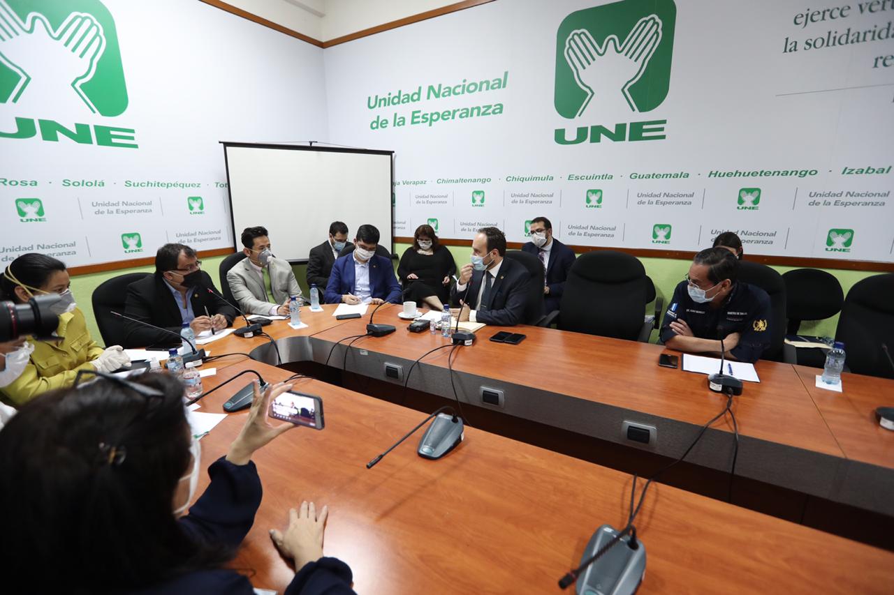Ministro de Salud en citación.