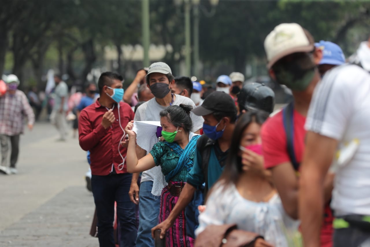 Cifra de casos de coronavirus en Guatemala se eleva a 967