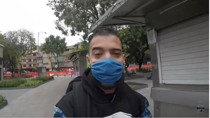 Youtuber diagnosticado con coronavirus rompió su cuarentena y decidió salir a las calles de México