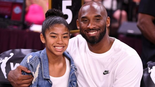 Kobe Bryant y su hija Gianna murieron junto a otras siete personas en enero de 2020. (Foto Guatevisión: Reuters)