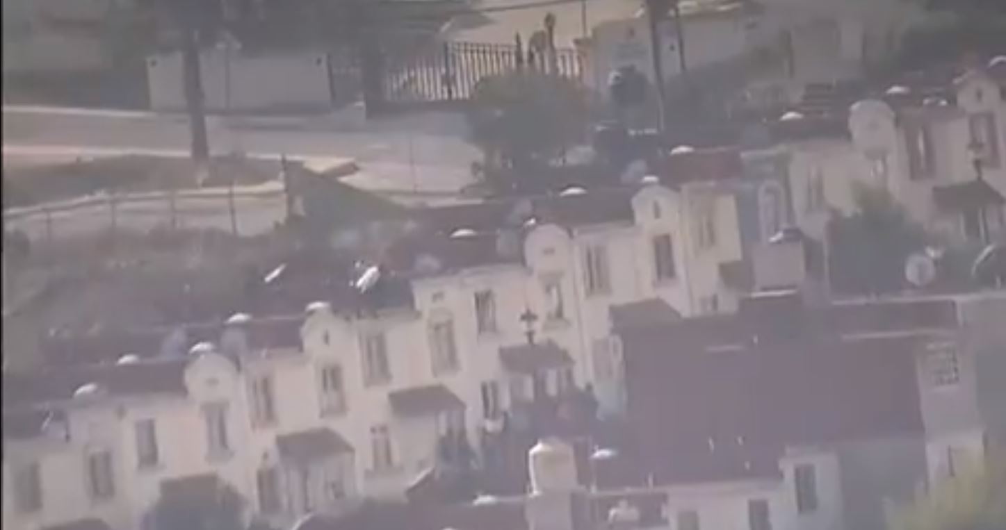 VIDEO: la intensa balacera entre un hombre y la policía en Huehuetoca, México