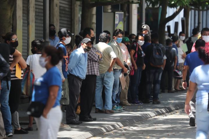 Coronavirus: estas plataformas digitales puede usar para evitarse largas filas y hacer convenios de pago con la EEGSA