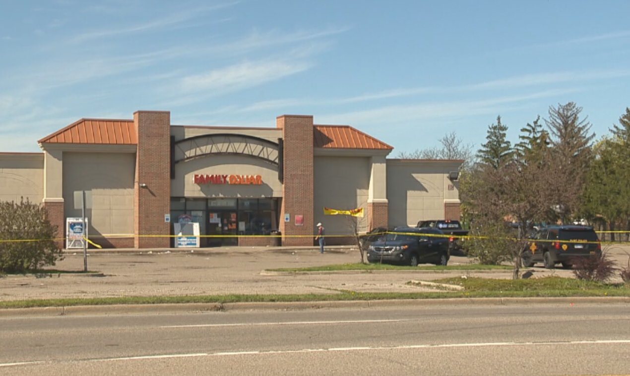 Matan a guardia de supermercado por pedirle a una mujer que usara mascarilla