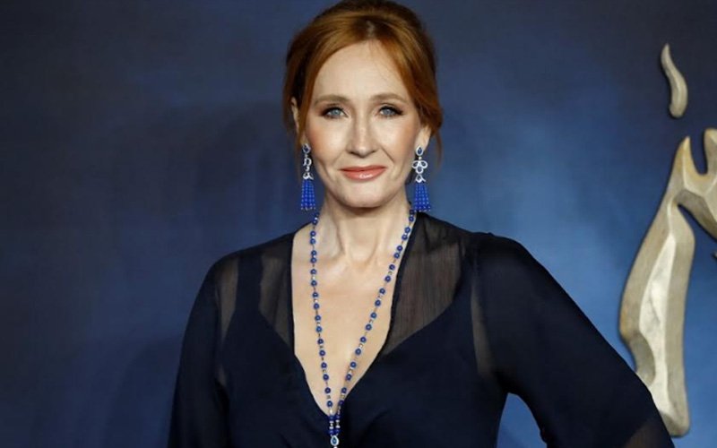 Coronavirus: J.K. Rowling, autora de Harry Potter, publica gratis en línea un cuento para niños confinados por la pandemia