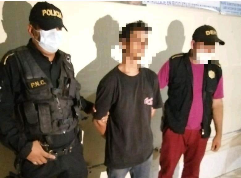 Hombre que atacó a pareja y asesinó a mujer regresó a escena del crimen para confesar