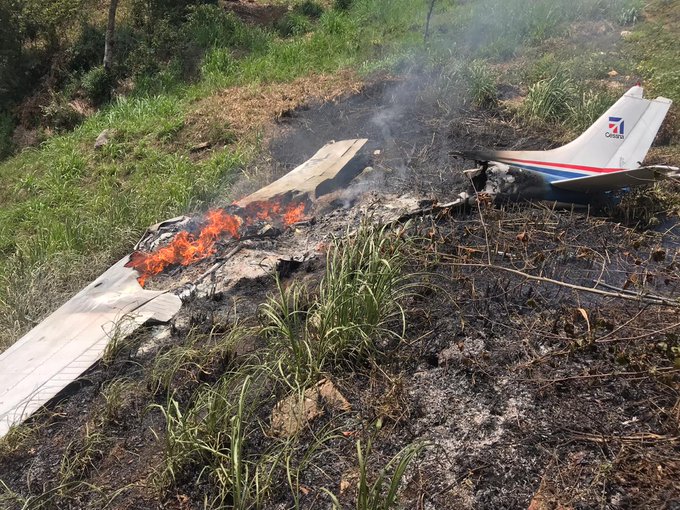 Reportan tres muertos por caída de avioneta en Joyabaj, Quiché